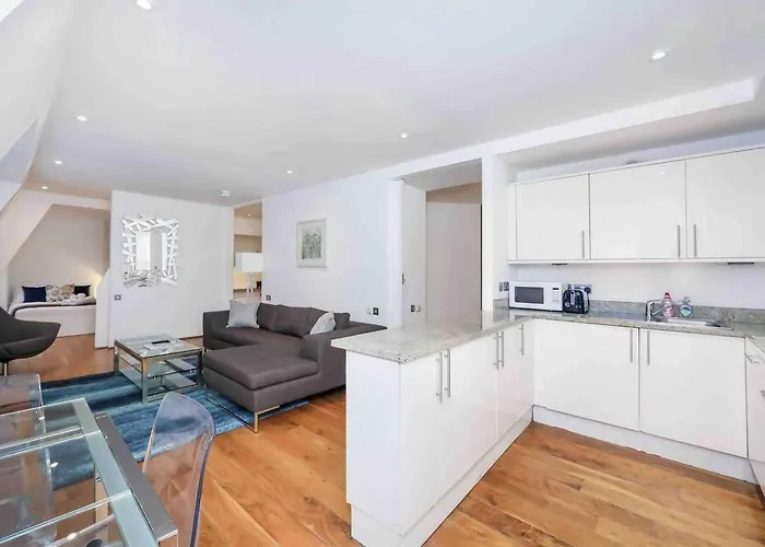 2 Bed By Oxford Circus And Regent Street!
